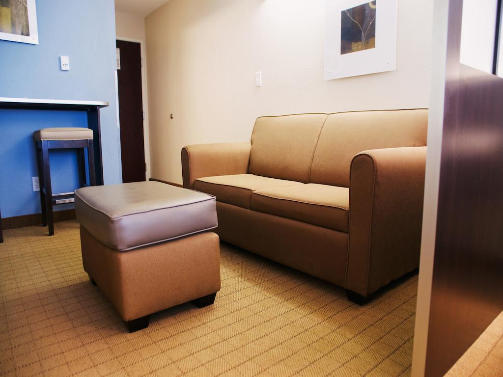 Three Rivers Inn & Suites ポートアーサー 部屋 写真