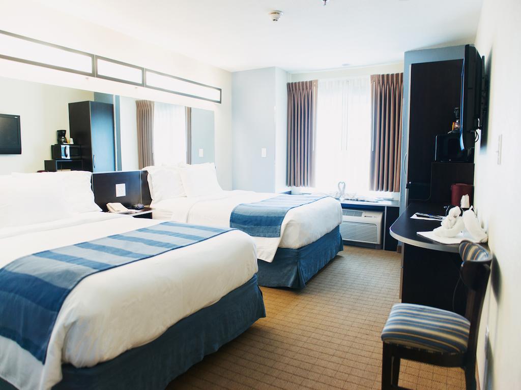 Three Rivers Inn & Suites ポートアーサー エクステリア 写真